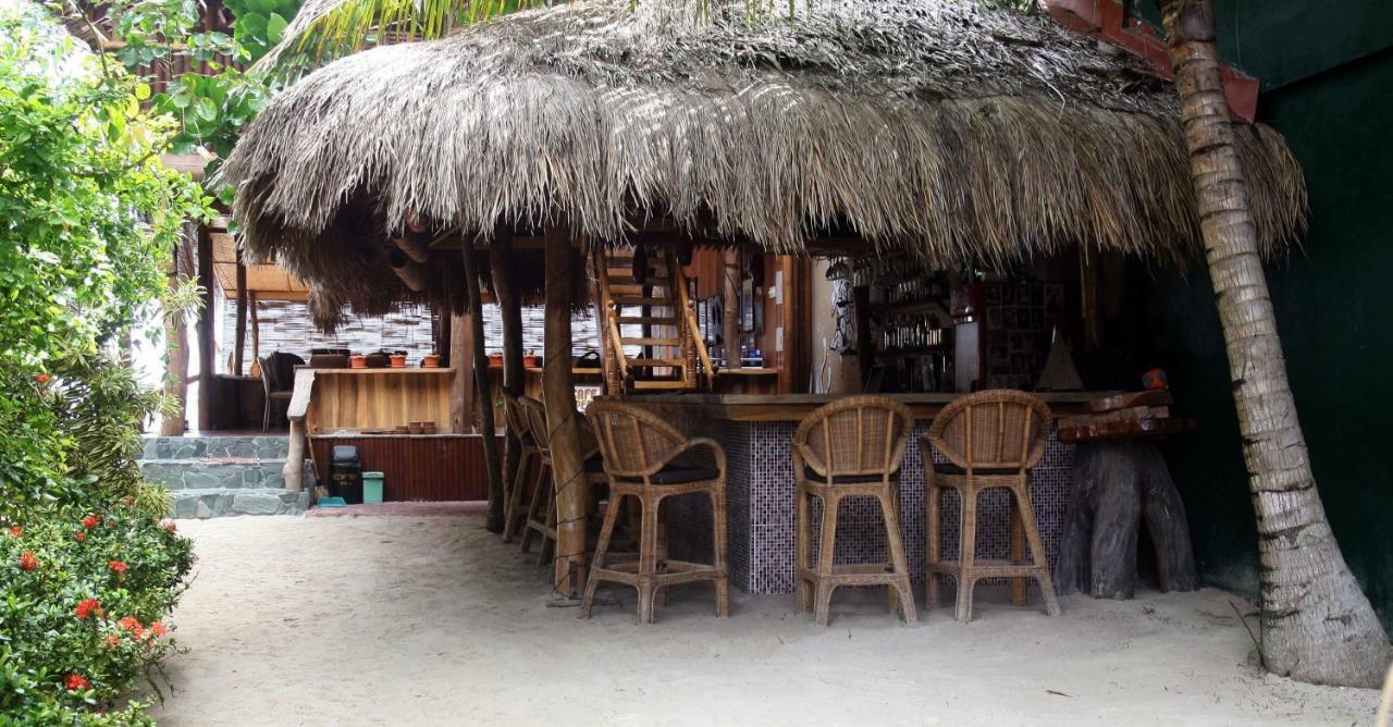 Jjs Backpackers Village Siquijor Exterior photo